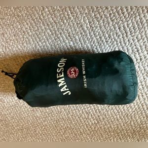 Jameson Irish Whiskey Rain jacket Windbreaker Large